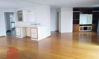 Imagem 2: Lindíssimo, 3 suítes, varanda, churrasqueira, lazer completo para locação em Moema!