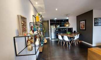 Imagem 3: Apartamento para Venda em Cotia, Granja Viana, 2 dormitórios, 1 suíte, 2 banheiros, 2 vaga