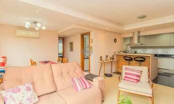 Imagem 7: PORTO ALEGRE - Apartamento Padrão - Partenon