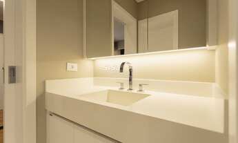 Imagem 6: CURITIBA - Apartamento Padrão - Água Verde