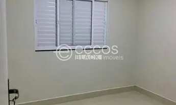 Imagem 4: Casa à venda, 3 quartos, 1 suíte, 3 vagas, SEGISMUNDO PEREIRA - Uberlândia/MG