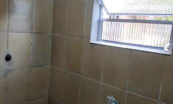 Imagem 7: Aluga-se casa de 2 cômodos + banheiro + área de serviço