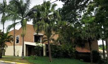 Imagem 3: Casa para Venda em Carapicuíba, Granja Viana, 4 dormitórios, 4 suítes, 6 banheiros, 8 vaga