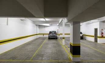 Imagem 2: CURITIBA - Apartamento Padrão - Cabral