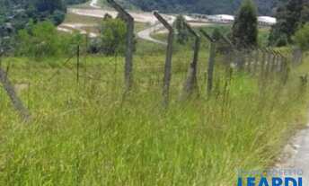 Imagem: AREA - TAMBORÉ - SP