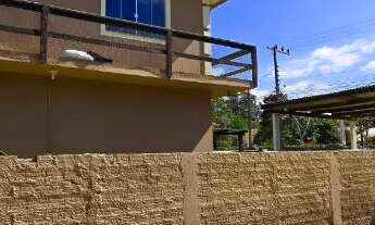 Imagem 6: Casa em Imbituba localizada no bairro Alto Arroio, situada á 150 metros até a lagoa