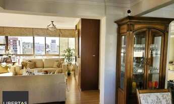 Imagem 7: Apartamento de 196,96m², 3 dormitórios, 2 suítes, lareira, 3 vagas cobertas, no