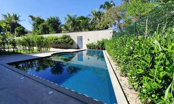 Imagem 2: Casa Alto Padrão para Venda em Porto Seguro, Arraial D`Ajuda, 4 dormitórios, 4 suítes, 1 b