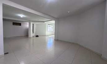 Imagem 4: Prédio comercial para locação no centro de Baleário Camboriú