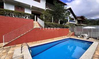 Imagem: Casa à venda, 6 quartos, 4 suítes, 3 vagas