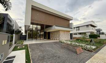 Imagem: Casa Alto Padrão com 4 Suítes e Escritório