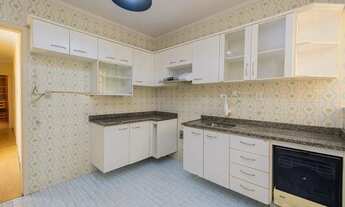 Imagem 7: Casa à venda no centro de Pelotas - com 109 m², 3 quartos, cozinha com armários, lareira e