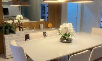 Imagem 4: Casa com 4 quartos, 320 m² - venda por R$ 2.250.000 ou aluguel por R$ 15.708/mês - Urbanov