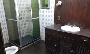 Imagem: Casa à venda 3 Quartos, 2 Vagas, 153M²