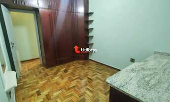 Imagem 5: Casa para aluguel, 4 quartos, 2 suítes, 3 vagas, Sagrada Família - Belo Horizonte/MG