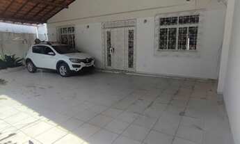 Imagem 2: Oportunidade! Vendo Casa Ampla Com Bastante Acomodações no Parque Athenas no Calhau