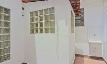 Imagem 7: Sobrado para venda em Parque São Domingos com 4 quartos, sendo 1 suíte , 310m²