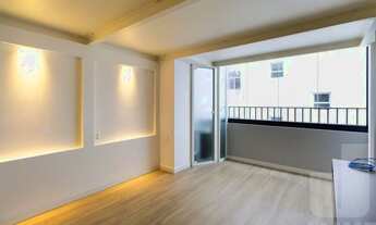 Imagem 4: Studio nunca habitado 28,44 , com mezanino e pé direito alto 3,40, em prédio com lazer