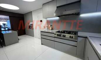 Imagem 4: Imóvel para venda tem 297 metros quadrados com 4 quartos em Vila Ester (Zona Norte) - São