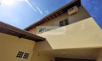 Imagem 2: Vendo Casa no Jardim América com 3 dorm. 1 suíte. Piscina