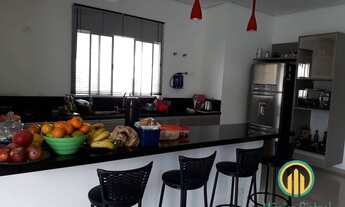 Imagem 6: Casa 3 suítes, sala 3 ambientes, varanda, lareira, piscina Cond.Vale Verde