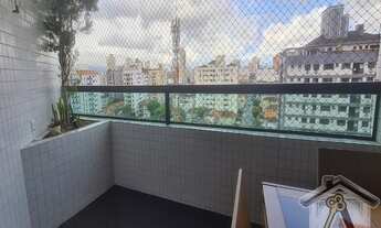 Imagem: Andar alto, vista livre, apartamento amplo