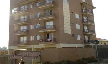 Imagem: Lindo apartamento com varandas a próximo