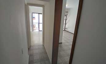 Imagem 5: MELHOR OPÇÃO LEBLON ATÉ R$1.4K, 02 Qtos, Varanda, Rua Sambaíba - Rio de Janeiro