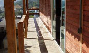 Imagem 5: 2 CASAS DE ALVENARIA COM MADEIRA EM CAMBORIÚ