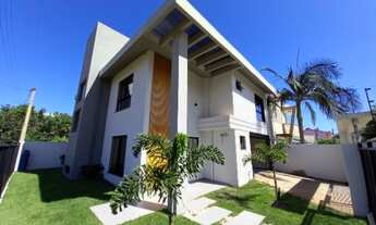 Imagem: Vendo belíssima casa, de esquina e com