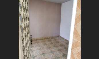 Imagem 5: Aluga-se casa em Bento Ribeiro