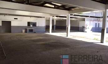 Imagem 2: Salvador - Prédio Inteiro - Calçada