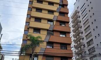 Imagem 2: Apartamento - 01 por andar a venda com 293m² s com 4 quartos em Petrópolis - Porto Alegre