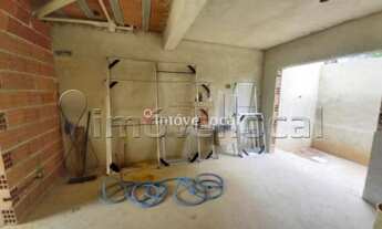 Imagem 7: Sobrado À Venda 3 Quartos, 1 Suite, 2 Vagas, 167m², Bom Retiro, Curitiba - Pr