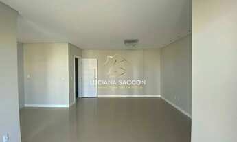 Imagem 6: Apartamento com 3 dormitórios sendo uma suíte à venda no bairro Campinas - São José/SC