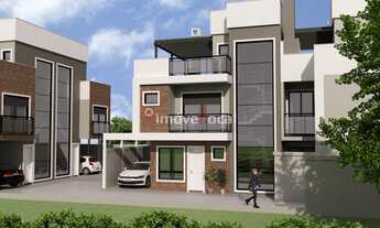 Imagem 2: Sobrado Triplex Alto Padrão à venda 3 quartos, sendo 3 suítes no Bairro Água Verde, Curiti