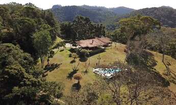 Imagem 4: Um paraíso próximo ao centro da cidade com frente para duas vias e 50 mil m2 de perfeição