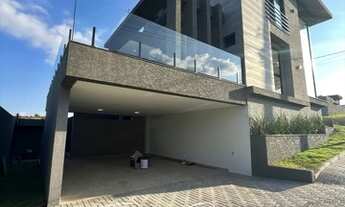 Imagem 2: Casa Triplex pronta para morar sendo 3 quartos no Ecoville