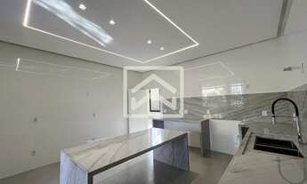 Imagem 4: CASA DE ESQUINA IMPONENTE E MODERNA! QUALIDADE CONSTRUTIVA DIFERENCAIDA