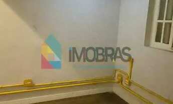 Imagem 6: BOTAFOGO!! CASA DUPLEX , 7 QUARTOS, 4 BANHEIROS SOCIAIS, 1 BANHEIRO DE SERVIÇO. PISO EM CE