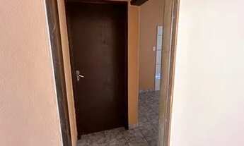 Imagem 5: Alugo kitnet com 2 quartos no setor Viégas, próximo ao ginásio de esportes. Luzia?nia/GO