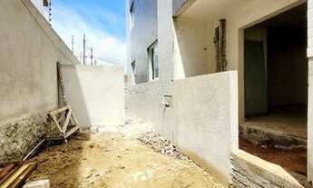 Imagem 2: Apartamento no José Américo (Colibris), quintal, 3 quartos, 2 banheiros, 72m2