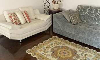 Imagem 4: Casa de condomínio Residencial 5 para venda possui 360 metros quadrados com 4 quartos