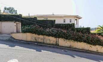 Imagem 2: Casa para Venda - 320m², 5 dormitórios, sendo 2 suites, 3 vagas - Tristeza