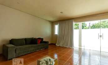 Imagem 3: Casa para Aluguel - Trevo, 6 Quartos, 750 m2