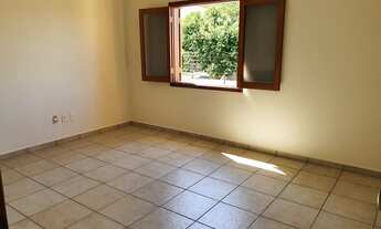 Imagem 2: JUSTEM IMÓVEIS Casa com 3 dormitórios