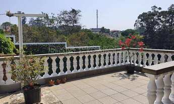 Imagem 7: Casa para Venda em Cotia, Granja Viana, 3 dormitórios, 3 suítes, 4 banheiros, 4 vagas