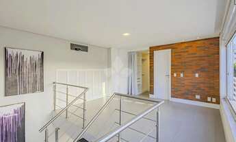 Imagem: Apartamento duplex semimobiliado com 56m²