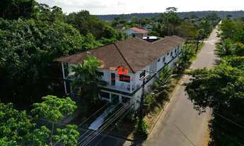 Imagem 2: Casa Duplex de Esquina com 8 suítes no Porto Tarumá 4 Vagas