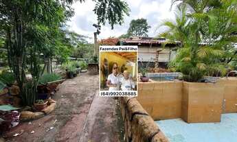 Imagem 2: Um alqueire em Caldas novas rica em água